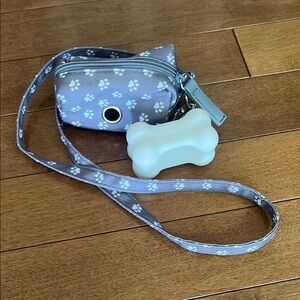 Bath & Body Works Hand Sanitizer Pocket Bac Holder Waste Bag Pouch